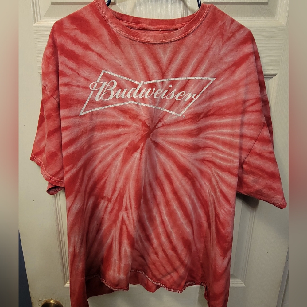 Red and White Tie Dye Budweiser T-Shirt XXL